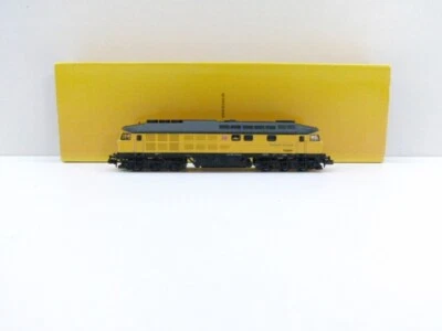 Brawa N 61024 Diesellok BR233, DB, Licht, DSS, NEM, NEU in OVP, geprüft #47711 - Bild 1 von 4