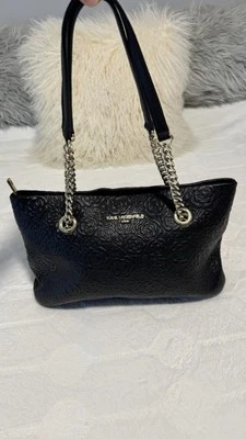 Bolso de Mano KARL LAGERFELD PARIS Acolchado Negro Prensa Rosas Cuero Foto 1 de 4