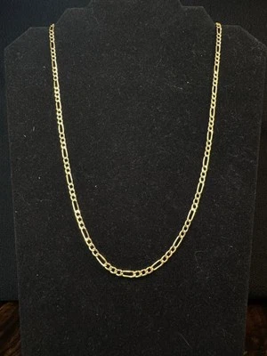 10 Karat Gold Figaro Chain 22.5 Inches Long 4.2 Grams - Image 1 of 4