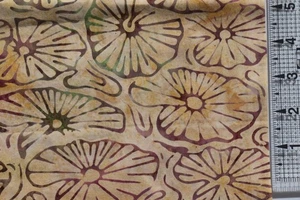Water lily leaves on beige BATIK cotton quilt fabric  FQ - Picture 1 of 2