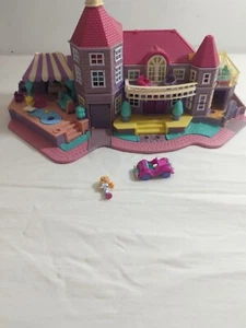 1994 Bluebird Polly Pocket MAGICAL MANSION w/ 1 Figure & Car - Picture 1 of 6