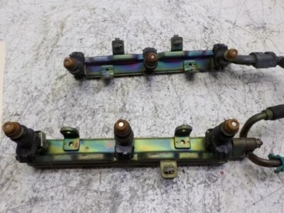 Fuel Injection Rail VUE 2003 Saturn 3.5L Gas Inject Injector Ramp Pipe Line OEM - Image 1 of 4