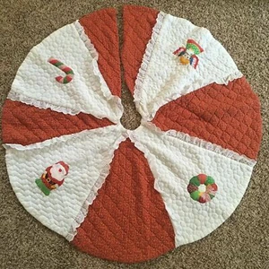 Vintage 46" Handmade Christmas Tree skirt quilted country red Appliqué Lace - Picture 1 of 7