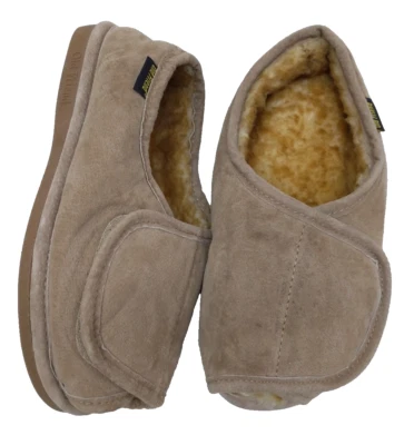 $99 OLD FRIEND 8 - 9 Slipper Adjustable Step-In Leather Sheepskin Chestnut Women - Image 1 of 4