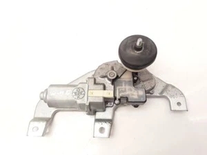 Suzuki Swift MK1 1.3i 68kW 4/5D Petrol 2006 Rear windshield window wiper motor - Picture 1 of 7
