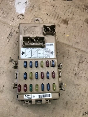 02-05 Subaru Impreza WRX приборной панели предохранитель блок соединительная панель 2002-2005 - Изображение 1 из 3