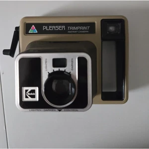 Kodak Pleaser Trimprint Instant Camera Vintage Untested - Picture 1 of 8