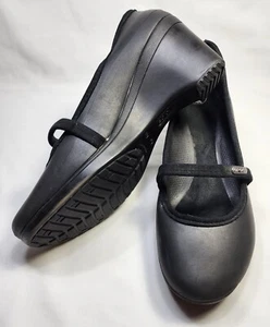 Crocs Women's A-Leigh Closed Toe Wedge Heels Size 11 Black Strap slip-on NWOB - Picture 1 of 16