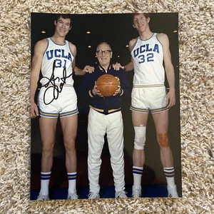 Swen Nater signed Autogramm Auto 8x10 Foto UCLA  - Bild 1 von 1