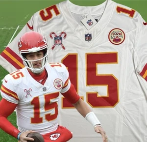 Großes Mahomes #15 Vapor FUSE Trikot weiß Weihnachten NFL Zuckerstange Patch Chiefs - Bild 1 von 14