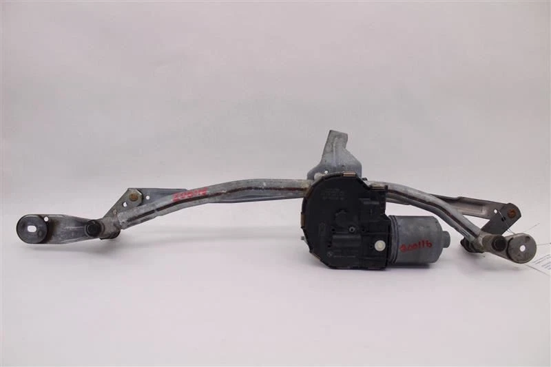 LIMPIAPARABRISAS TRANSMISIÓN 528D 528i 535i 550i 740i 740il 750 09-15 1030899 Foto 1 de 4