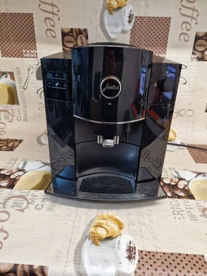 JURA D4 Black 😄Revisado 👍 ☕️ CAFETERA AUTOMÁTICA  - Imagen 1 de 4