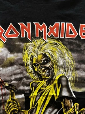 铁娘子T恤,大号 — 第 1/3 张图片