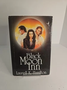 Black Moon Inn Laurell K. Hamilton HC 1998 OOP Anita Blake Omnibus Vampire - Picture 1 of 12