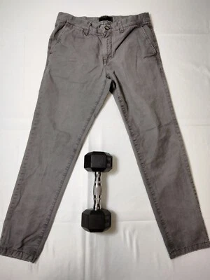 Pantalones de mezclilla 21 para hombre marca americana color gris pierna recta talla 32 Foto 1 de 4