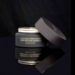 RRP$380 Luxury brand NEW ZEALAND SECRET Night Anti-aging Moisturiser 50ml - Picture 1 of 12