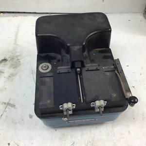 Metric Ultrasonic Splicer Model 3070 - Picture 1 of 5