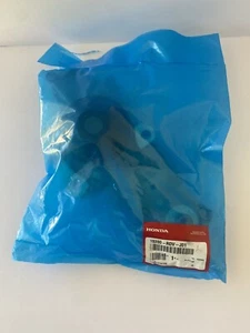 Honda Genuine Engine OEM Water Pump P/N 19200-RDV-J01 Odyssey Ridgeline Passport - Picture 1 of 6