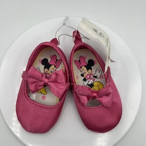 Minnie Mouse einfarbig rosa mit Schleife KOSTÜM BABYSCHUHE 12-18 Monate Disney Store - Bild 1 von 11
