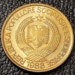 Albania Albanien Albanie 1 Lek 1988 UNC YELLOW Aluminium/Bronze KM# 66 Communism - Picture 1 of 2