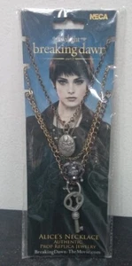 Neca 2011 Twilight Breaking Dawn Part 2 Alice's Authentic Prop Replica Necklace - Picture 1 of 2