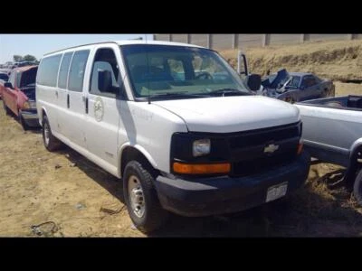 Used Front Suspension Stabilizer Bar fits: 2004 Chevrolet Express 3500 van Front - Image 1 of 4