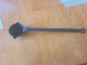 Cucharón de fundición de plomo de hierro forjado forjado a mano de 1800 doble caño - Imagen 1 de 8