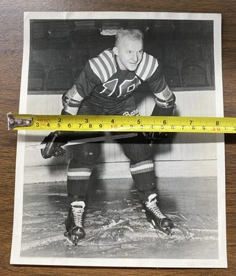 RARE 1945 AHL Cleveland Barons Ed Whitey Prokop Original Cleveland News  Photo - Image 1 of 2