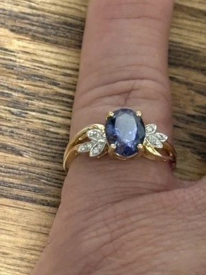 14k Yellow Gold Oval Tanzanite With Diamond Accents Ring 2.9 Grams Size 7.75 - Image 1 of 4
