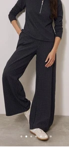 Neuwertige marineblaue Samthose Nadelstreifen weites Bein - Seitenstreifen - Large (S) neu mit Etikett UVP 79 £ - Bild 1 von 19