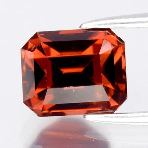 π 1.89ct 7x5.5mm Octagon Natural Pinkish Orange Pyrope Garnet - Tanzania Gem - Picture 1 of 4