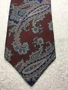 LANDS END MENS TIE BURGUNDY WITH BLUE AND GRAY PAISLEY 3.5 X 59 - Picture 1 of 4