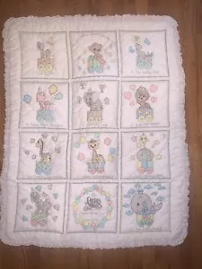 Precious Moments Trapunta Reversibile Coperta Neonato Culla 47x33" Pizzo Fatto a Mano (KK) - Foto 1 di 11