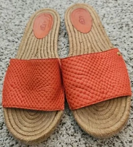 UGG SANDALS SLIDES SHOES WOMEN SZ 7 SUNNY ORANGE LEATHER LIZARD LOOK SISAL FLATS - Picture 1 of 10