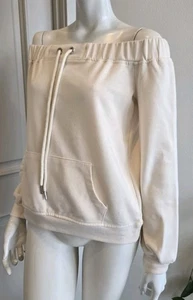 Forever 21 Off Shoulder  Cream Long Sleeve Sweatshirt Kangaroo Pocket Sz M NWOT - Picture 1 of 10