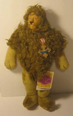 Muñeco de peluche 1987 PRESENTS COBARDE LEÓN ¡¡con etiqueta y medalla!! ¡¡COMO NUEVO!! ¡Sin precio base!! Foto 1 de 4