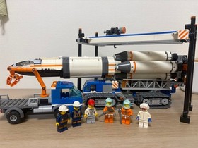 LEGO City Spaceport 60080 Shuttle Launch Pad Crawler Transporter Building Set