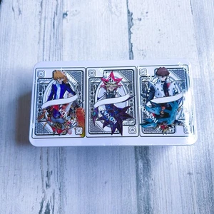 2025 Dueling Mirrors Shonen-Jump Mega-Pack Tin [3 Mega Pack Booster e Altro] - Foto 1 di 3