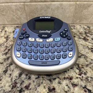 Nuevo - Fabricante de etiquetas personales Dymo LT-100T Wow envío rápido - Imagen 1 de 4