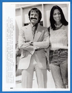 Sony and Cher Bono Original 7x9 Vintage Wire Press Photo 1974 UPI - Bild 1 von 2