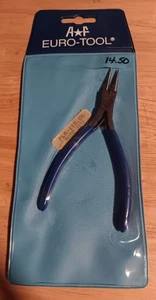 EURO TOOL PLR-110.00 Pinza, Naso tondo, 4-1/2 pollici - Foto 1 di 4