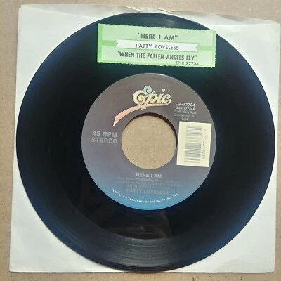 PATTY LOVELESS Here I Am 45 7" COUNTRY Vinyl Record Epic Records 1994 Foto 1 de 2