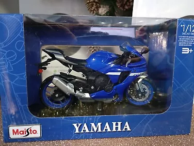 MODELLINO MOTO STATICO MAISTO YAMAHA YZF-R1 2021 BLU MODELLISMO SCALA 1/12 - Immagine 1 di 3