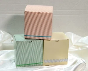 Bäckereibox für Plätzchen, Macaron, Süßigkeiten, Geschenk Party. Rosa/Gelb/Blau/12er Pack - Bild 1 von 9