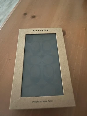 Capa Coach iPhone XS Max - Imagem 1 de 4