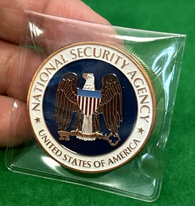 Premium Golf Ball Marker Coin Token 1,5" Metallo-NSA Washington DC - Foto 1 di 4