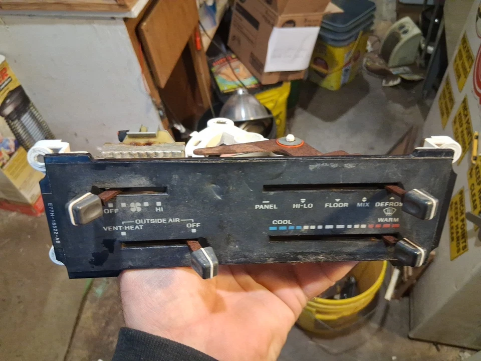 1983 - 1988 Ford Ranger F150 Bronco? Heater Climate Control Untested  - Image 1 of 4