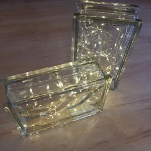DESIGNERLAMPE mit LED 24 x 16 cm Glasbaustein - Bild 1 von 12