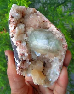 Cristales de apofilita verde con estilbita en minerales de geoda espécimen # F53 - Imagen 1 de 4