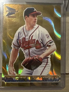 2000 Pacific “Holographic Gold Prism”, #14, GREG MADDUX /480, Braves, HOF - Picture 1 of 3